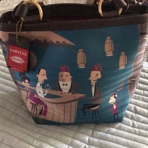Harvey’s Seatbelt bag